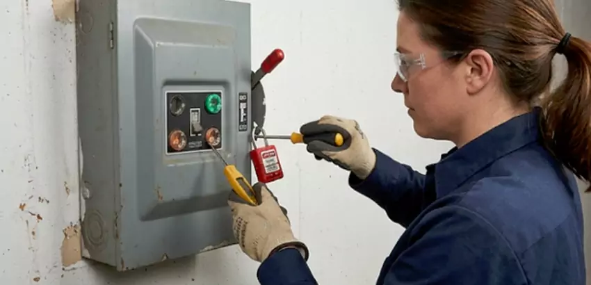 Ceiling Electrical Box Replacement in Farmington