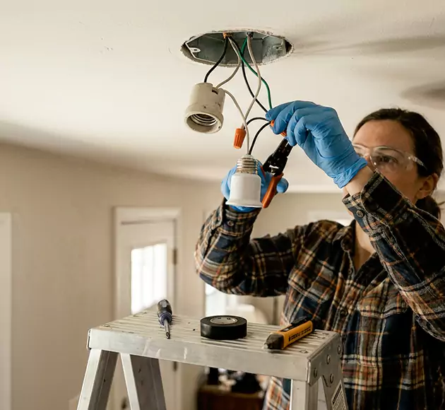 Professional Light Socket Replacement: Your Local Fixture Repair Team in Farmington, AR